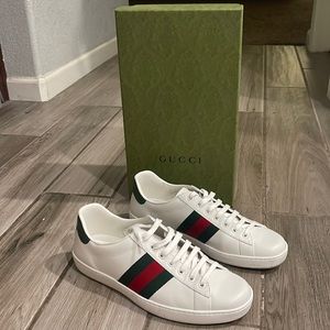 Men’s Gucci Ace Sneakers Size 9.5